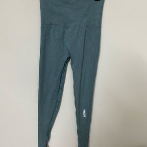 gym shark leggings